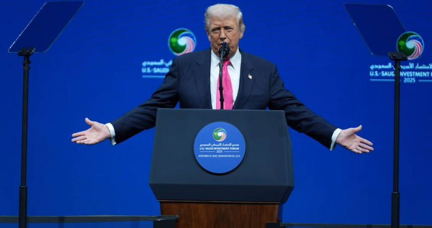 喊晶片業被搶走「可恥」！川普澄清不怪台灣　突轉貼黃仁勳3句話