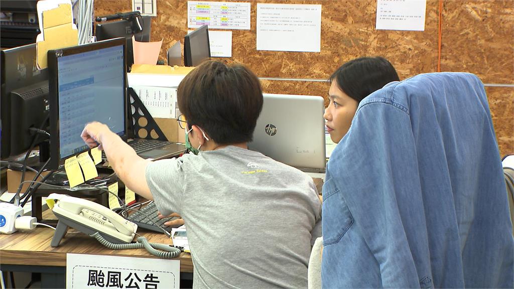 康芮來襲全台有望放2天颱風假　老闆、員工、學生曝真實心聲