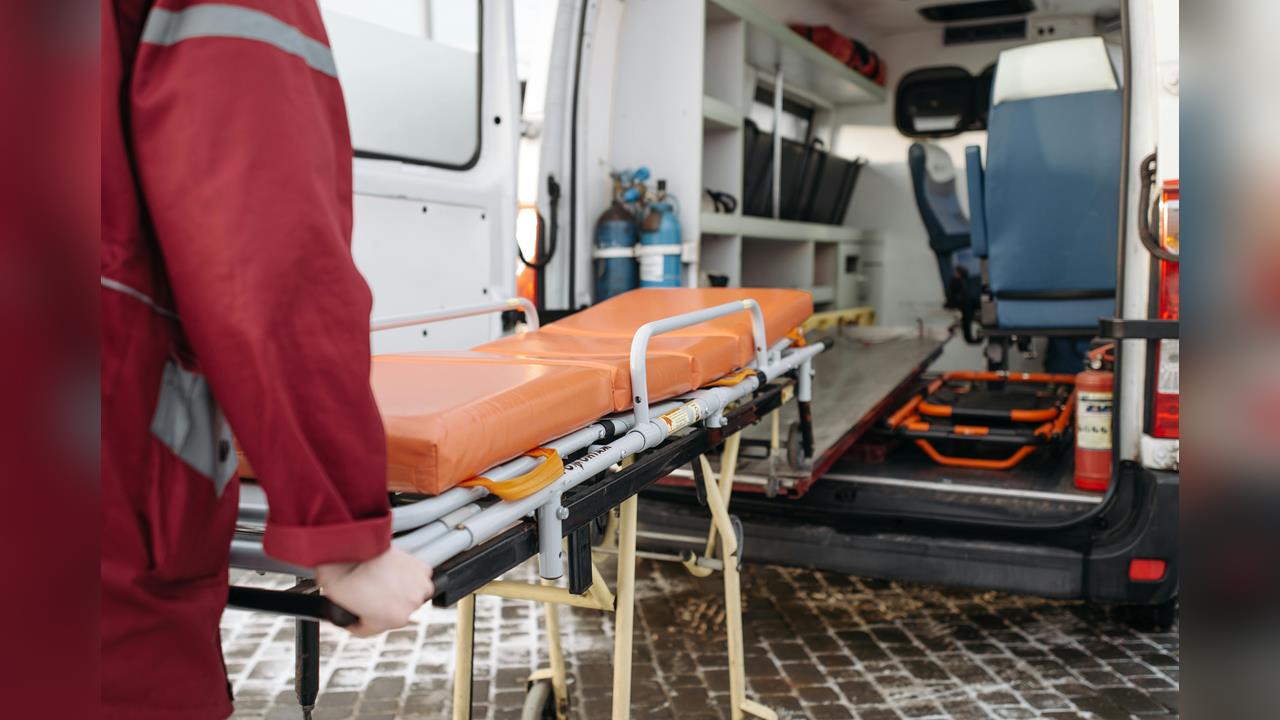 台東阿公開車載孫赴國考 自撞車毀祖孫雙亡