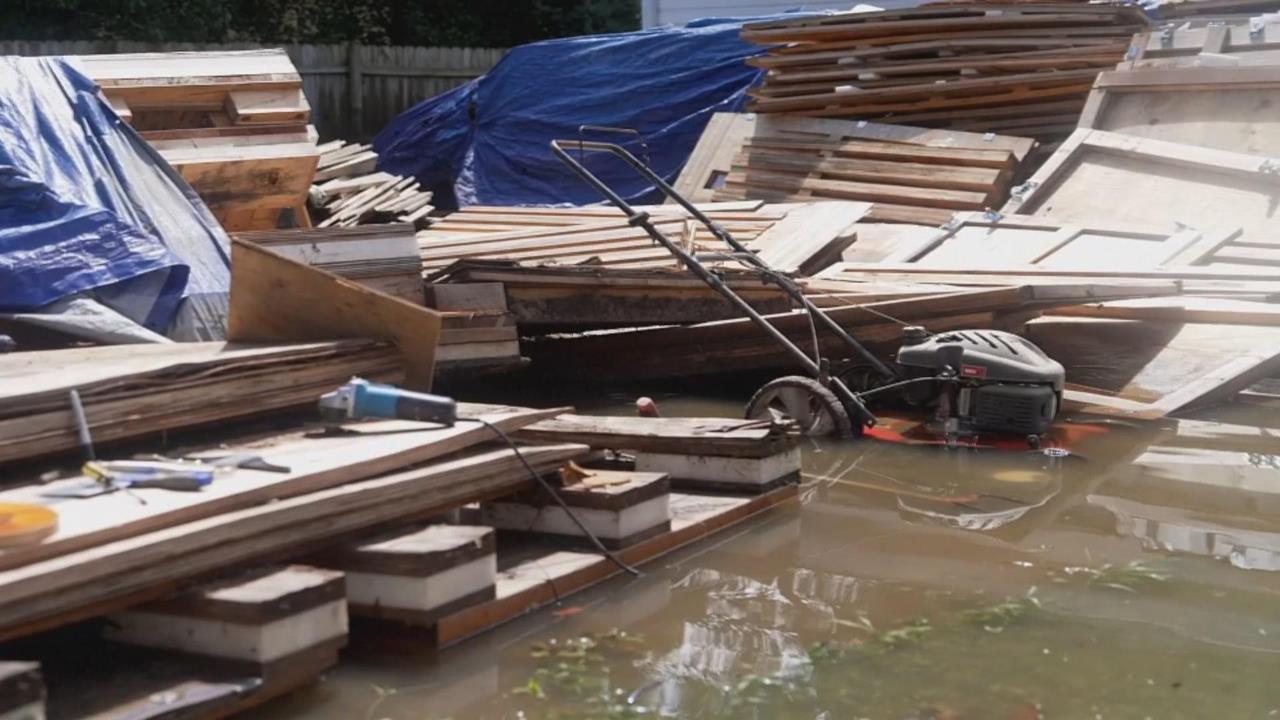 颶風狂掃夏威夷20萬戶停電　印州洪患肆虐6死
