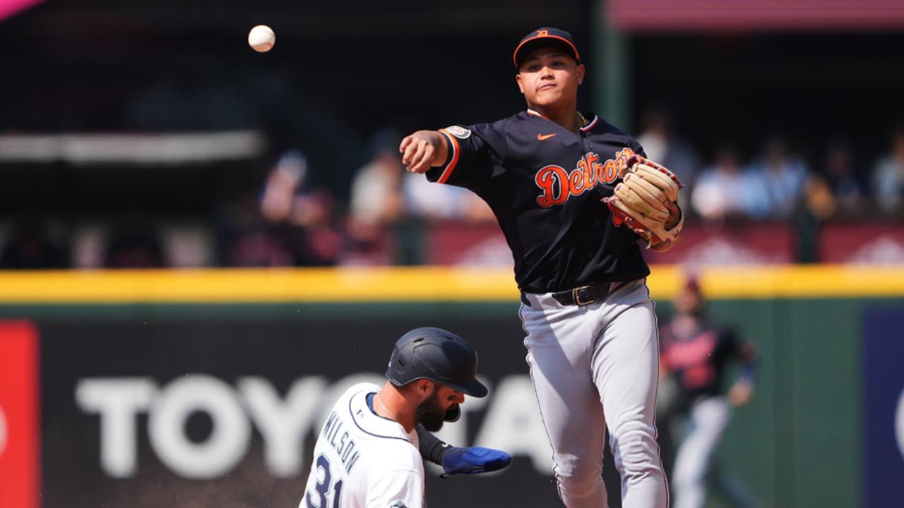 MLB(影)／李灝宇圈粉客場球迷！踢館水手被要簽名　當地狂粉：終於見到你了