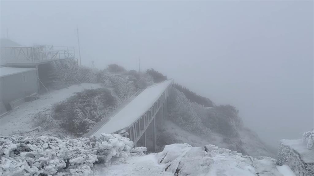 入冬最強冷氣團來襲　民眾興奮追雪！哪裡下雪報你知