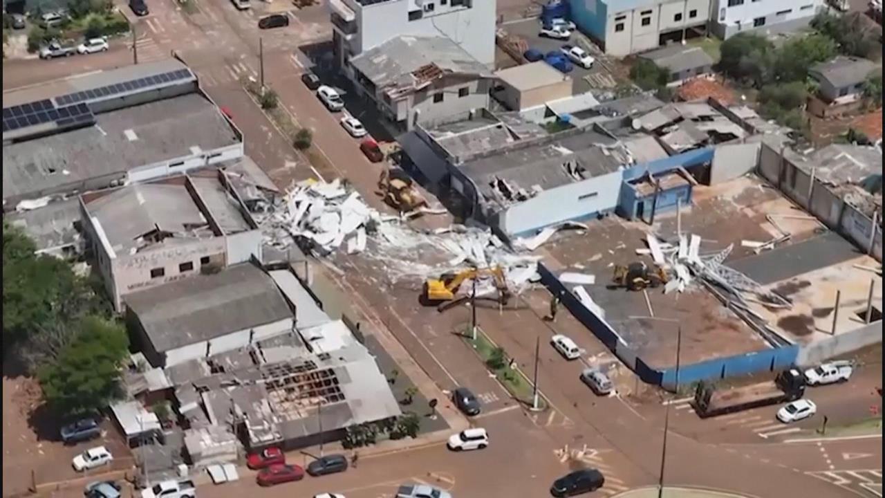 9成建築夷為平地!超強龍捲風襲巴西南部 至少6人喪生、400多人受傷