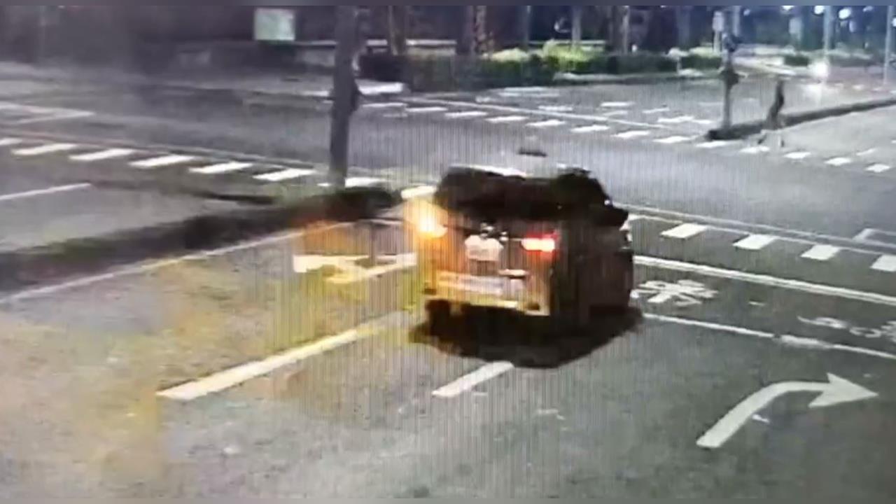 高雄死亡車禍　女子過馬路闖紅燈遭小黃撞擊送醫不治