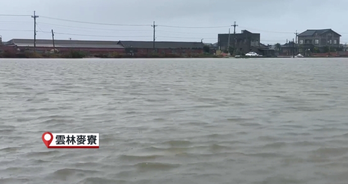 颱風雨狂炸釀災！　麥寮霄仁厝「整村」都泡在水裡