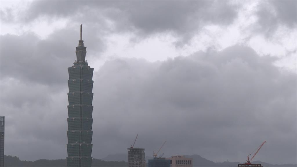 薇帕入夜後有望解海警　大低壓帶熱帶系統發展中