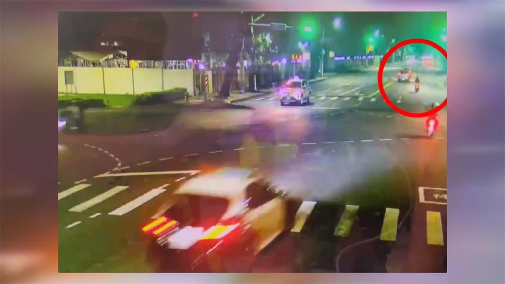 高雄女騎士深夜闖紅燈拒檢逃逸　自撞重傷宣告不治