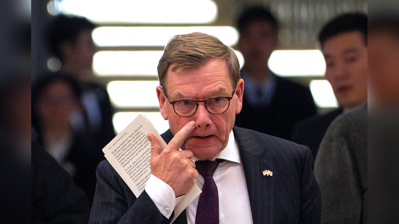 快新聞/問A答B?德國外長訪中盼鬆綁稀土 王毅猛提「抵制台獨」