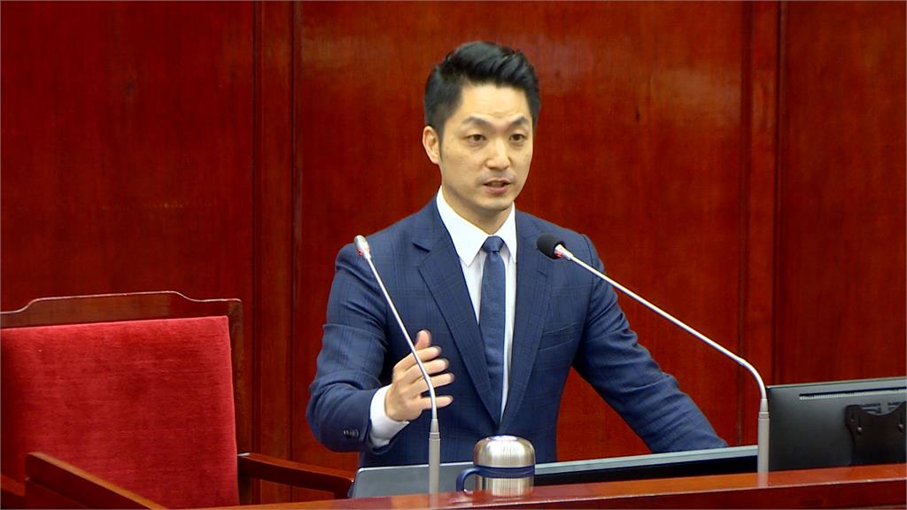 劉耀仁質詢酸「當選靠阿公」 蔣萬安爆氣:靠自己努力當選的
