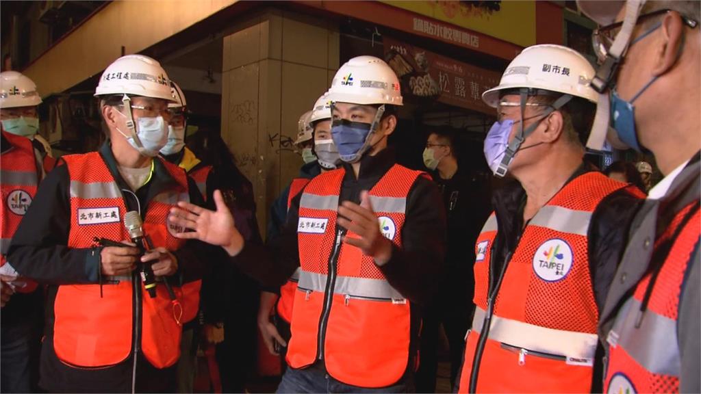 深夜視察鋪路工程　蔣萬安宣示推動106條道路更新