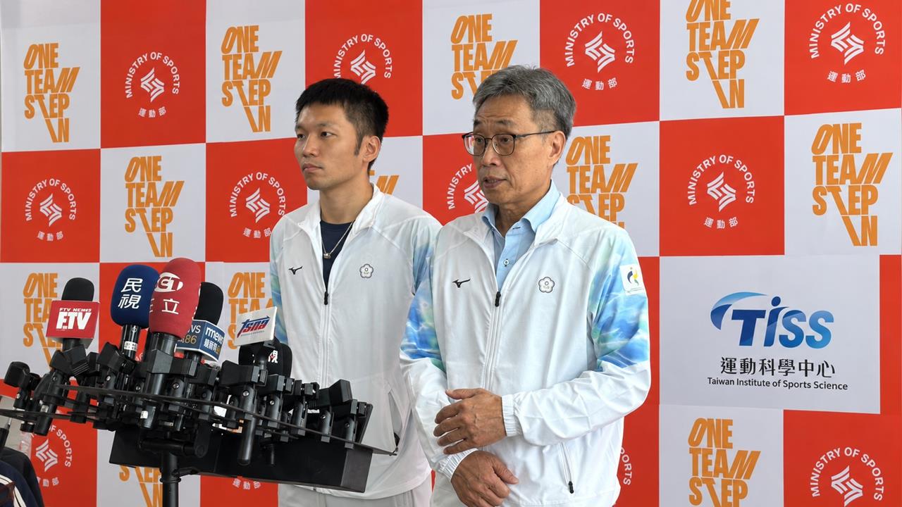 運動部長李洋(左)將親自出席亞運開幕儀式。