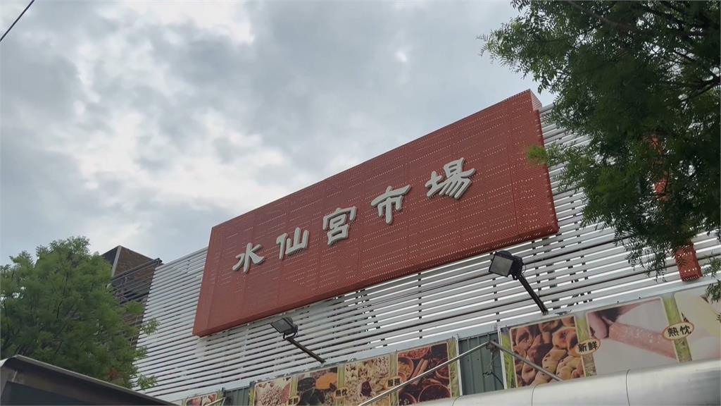 台灣趴趴走／台南水仙宮市場美味小吃多　老牌海產麵「俗擱大碗」只要六十五塊！