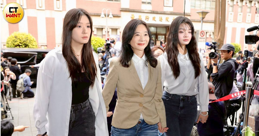 當庭痛哭!應曉薇遭加保3000萬 2愛女急進法庭商量籌錢