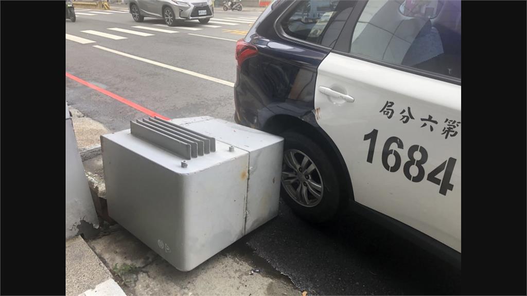 台南南區無預警停電　竟是警車撞上變電箱
