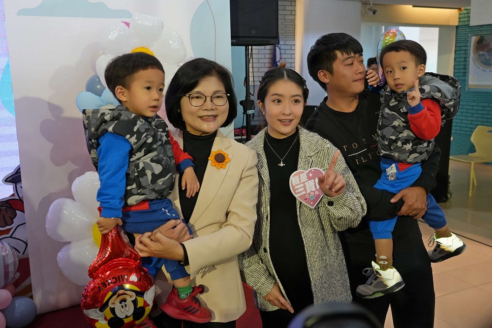 孩子是寶、三胎最好！雲林縣推萬寶龍計畫　張麗善：第三胎加碼至10萬