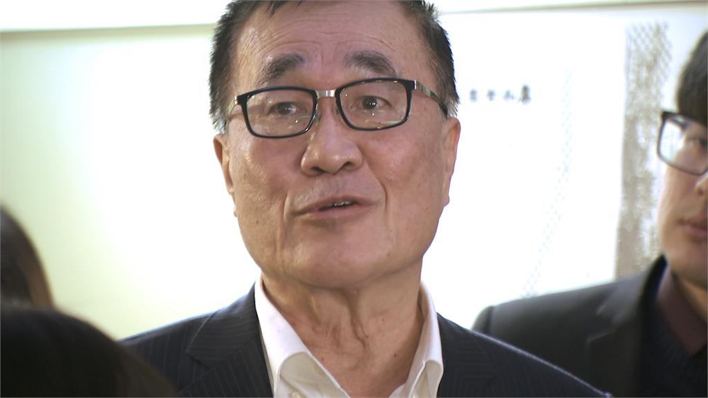 鼎越願「暫緩京華城20％容獎」　簡舒培轟市府「內行騙外行」