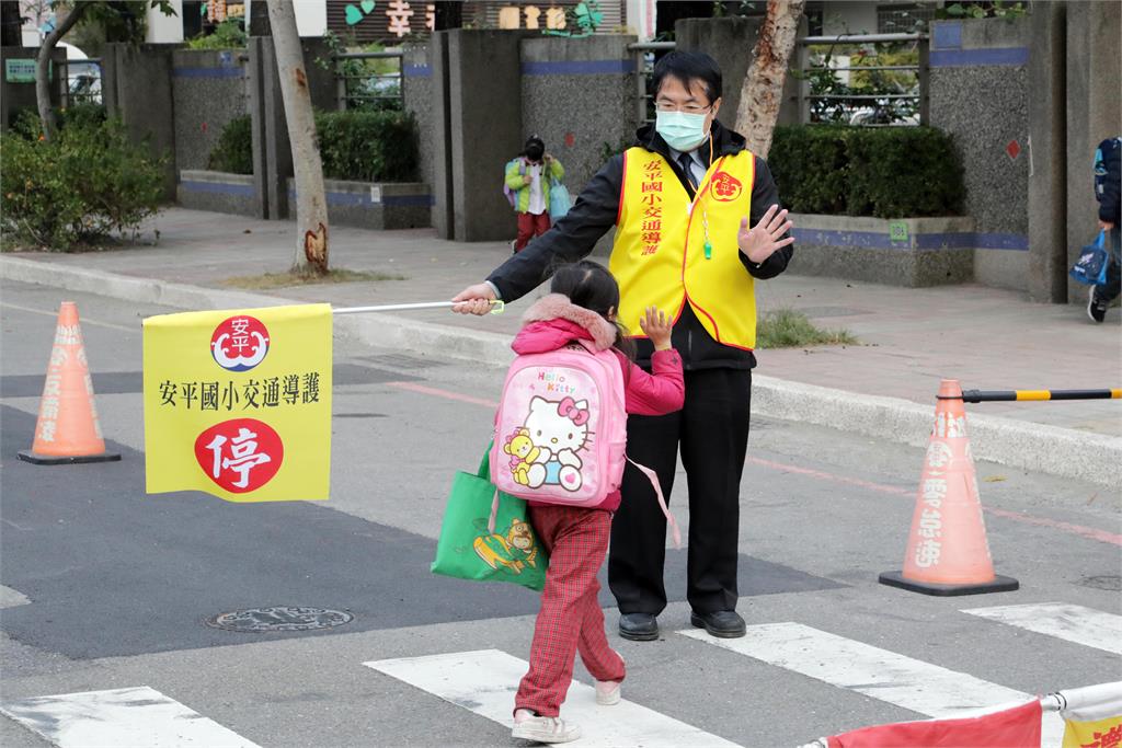 南市啟動專案改善上下學交通，黃偉哲：讓學生安心通學
