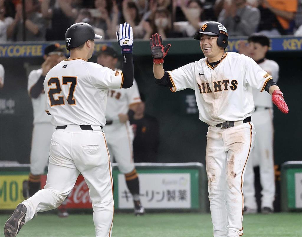 日職(影)／巨人扳回一城勝橫濱DeNA 系列賽2：3續命搶日本大賽門票