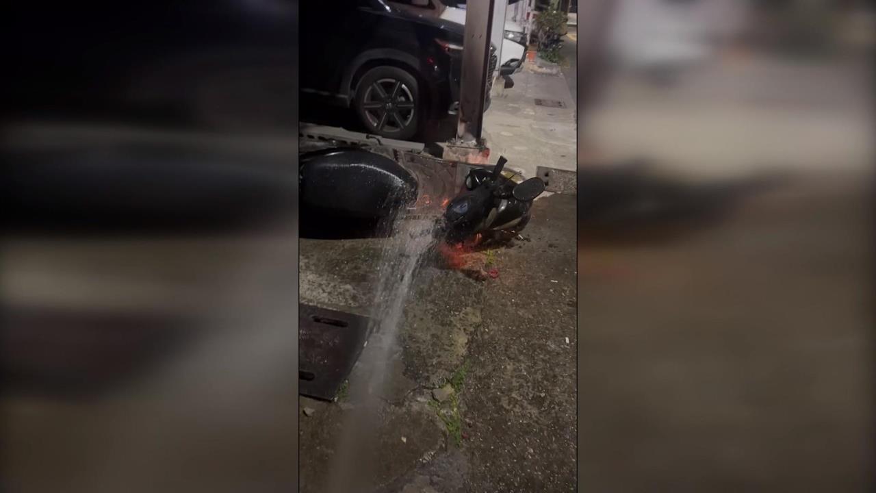 高雄鼓山停車棚深夜火警 受害車主:愛車疑遭縱火