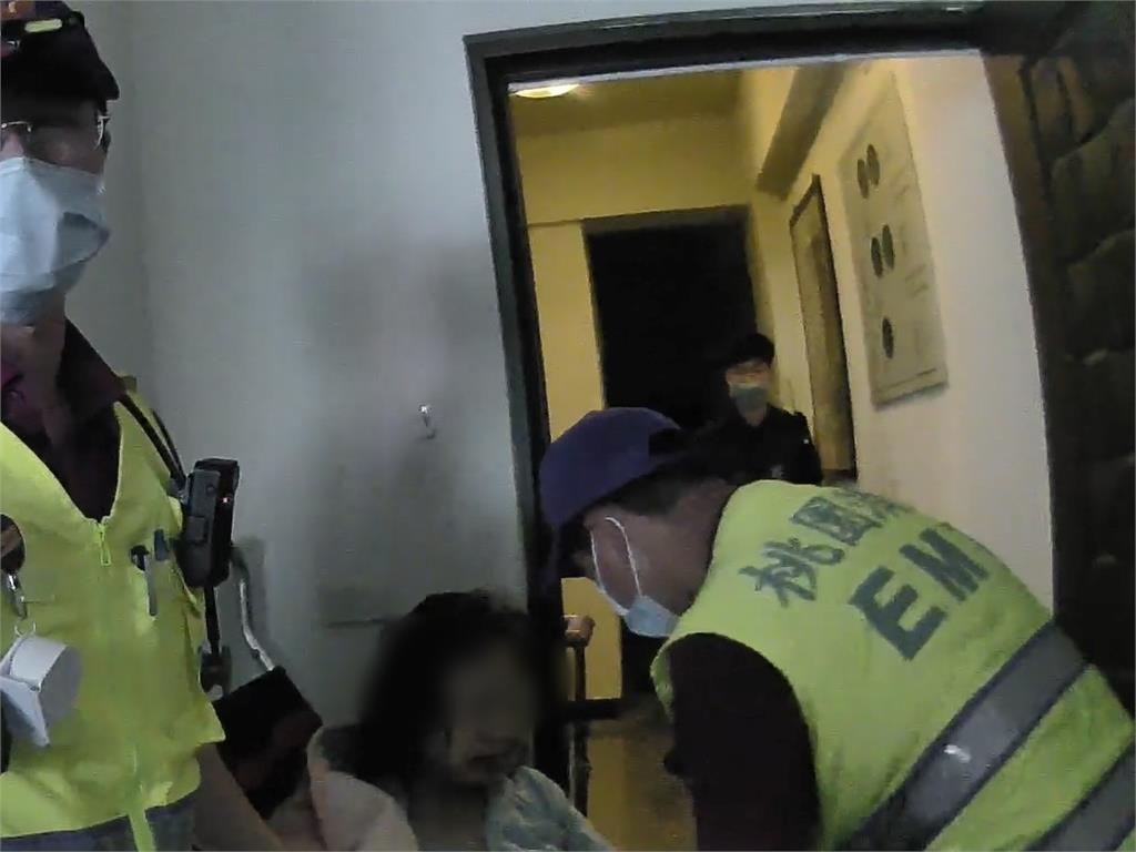 女子無故曠職經理憂安危　警獲報發現她倒臥浴室