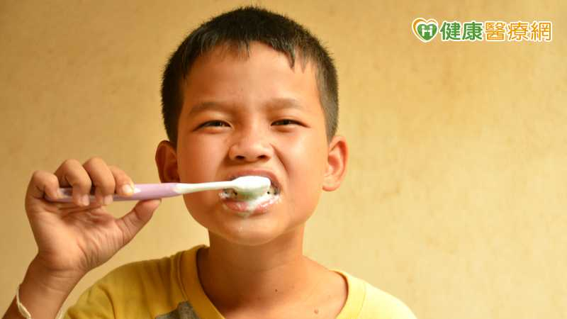 孩子口腔清潔做對了嗎?調查揭逾3成有牙科問題 蛀牙最常見