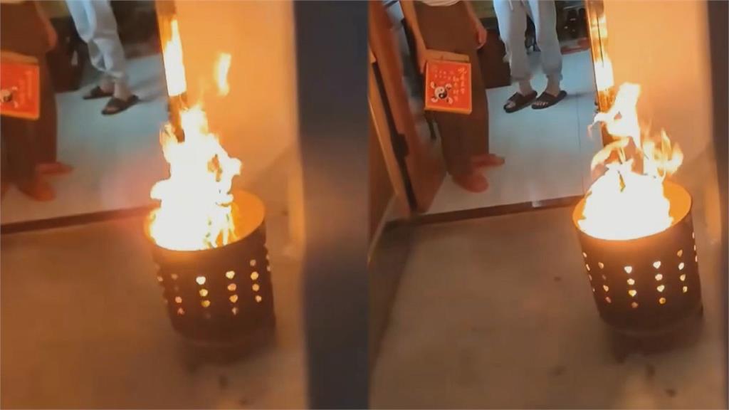 惡鄰清明節在公寓「樓梯間燒金紙」　遭制止竟嗆：又不在你家客廳燒