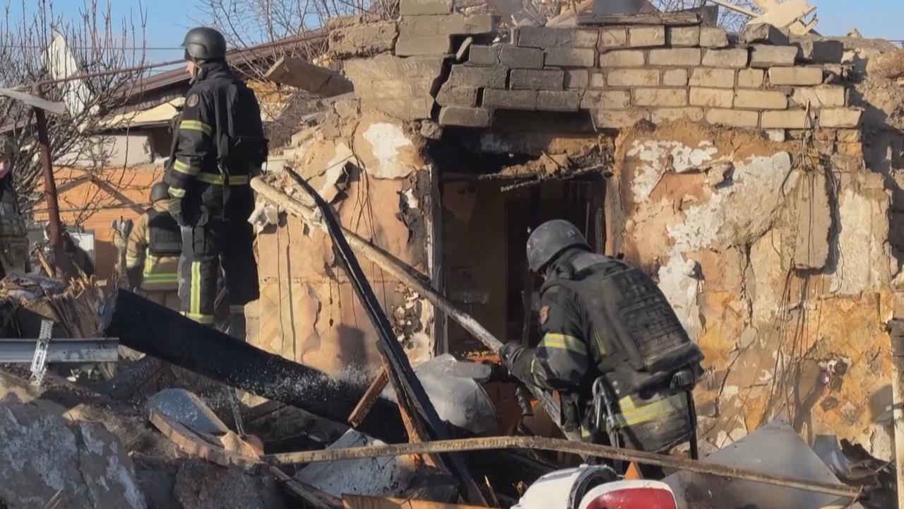 俄轟烏醫院、巴士釀15死 烏美俄三方會談2/4登場