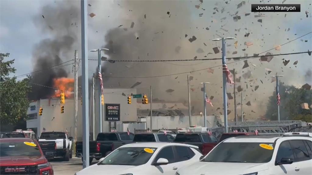 美國北卡羅萊納州氣爆　轎車暴衝撞進獸醫院害爆炸