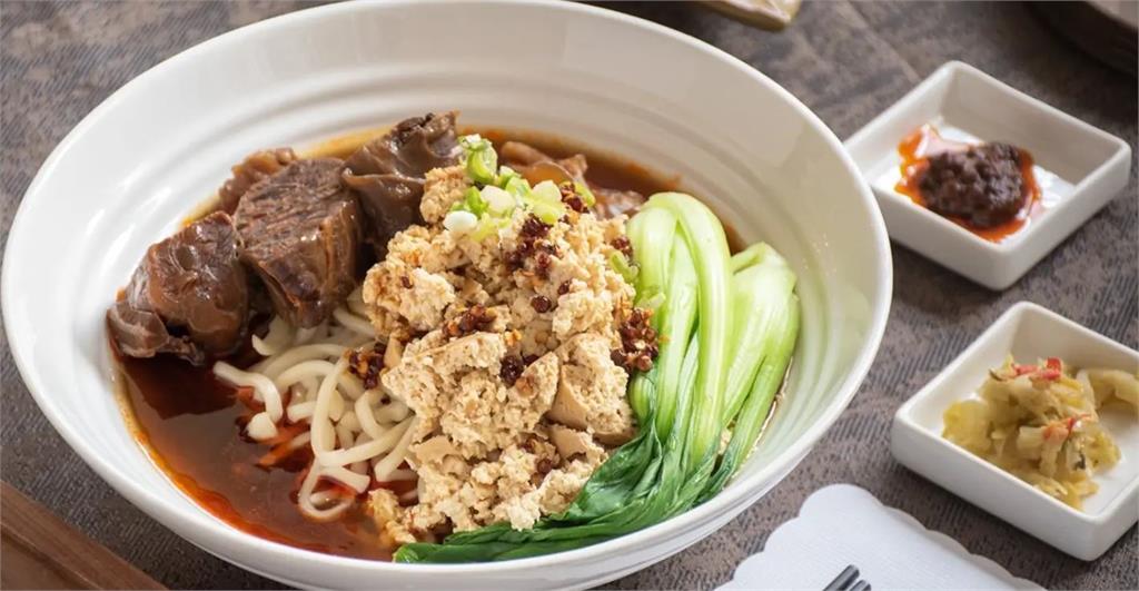 牛肉麵的華麗變身 星級酒店牛肉麵帶來全新味蕾體驗