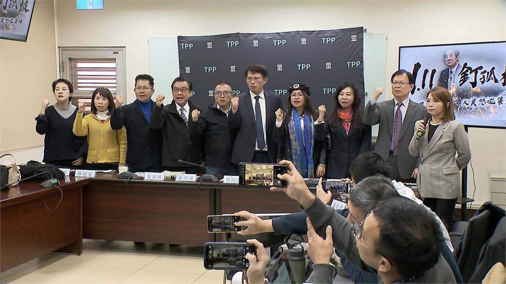 朱立倫聲援民眾黨上街！　柯建銘：一起變光棍黨
