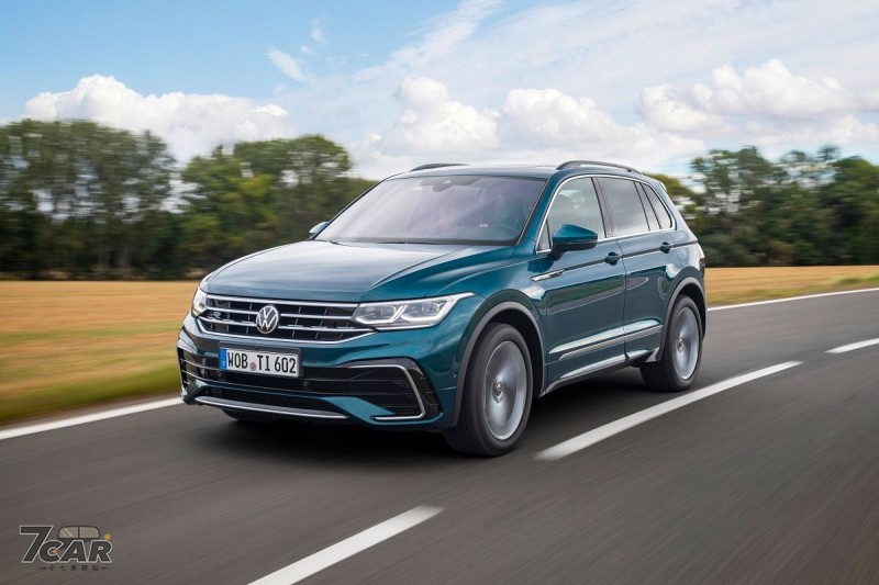 限量 300 台 / 升級 R-Line 專屬套件　新年式 Volkswagen Tiguan 28