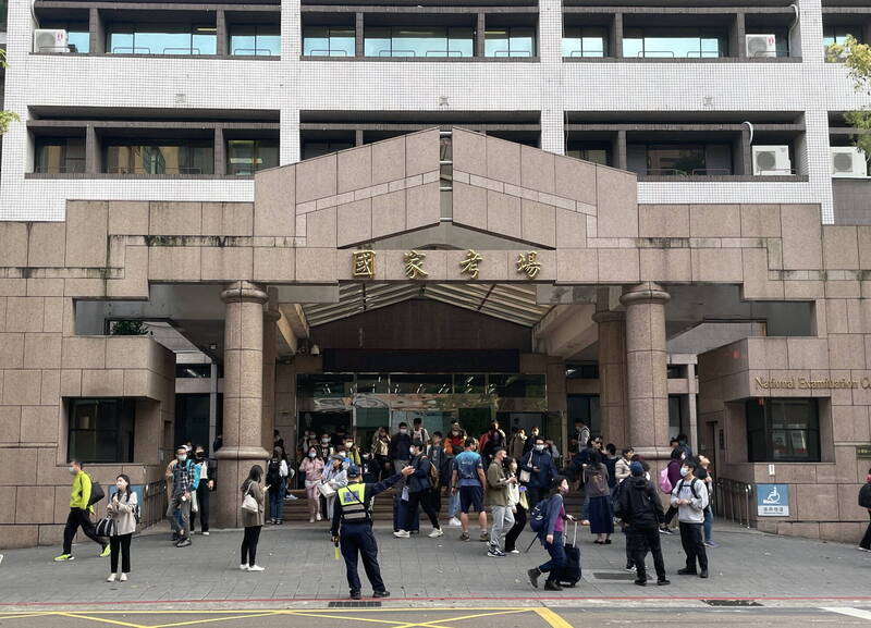 快新聞／考生注意！丹娜絲颱風來襲　高考延期到「這幾天」舉行