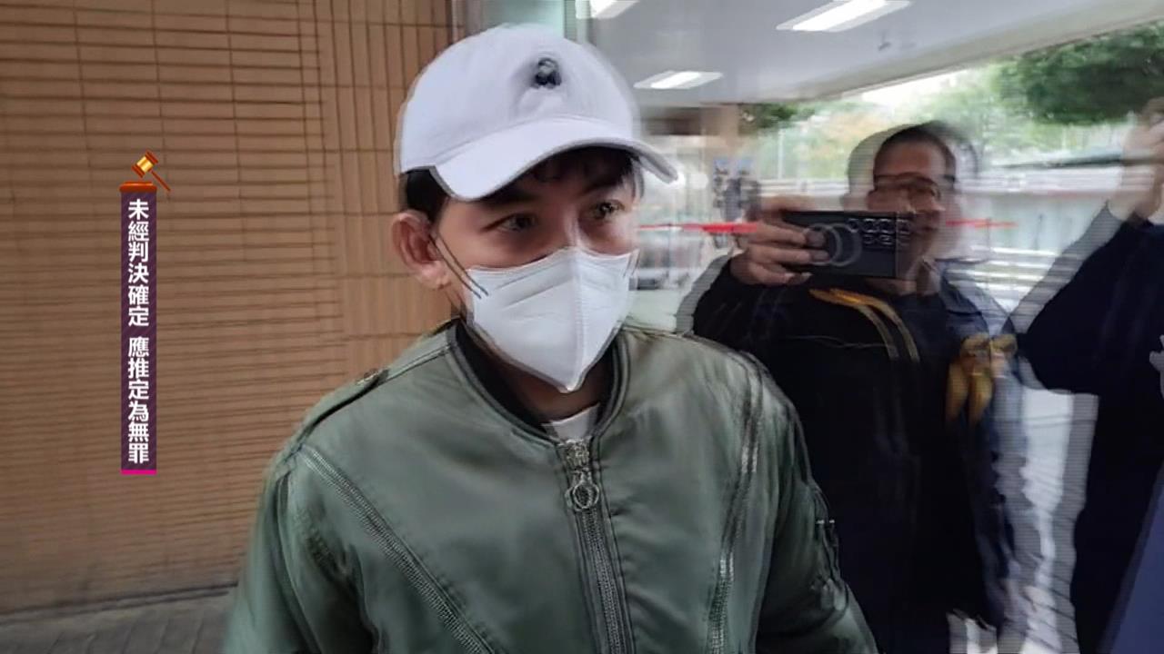 捲肇逃案首開庭! 黃子佼"換衣服"不認罪 雙方達和解