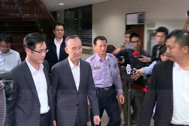 半小時籌5.5億！趙藤雄刷新交保金額紀錄