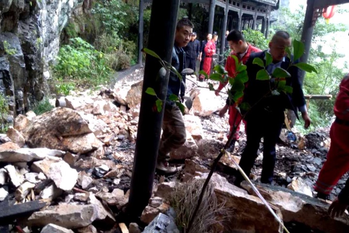 台灣團遊中國  遇山崩落石3死2傷