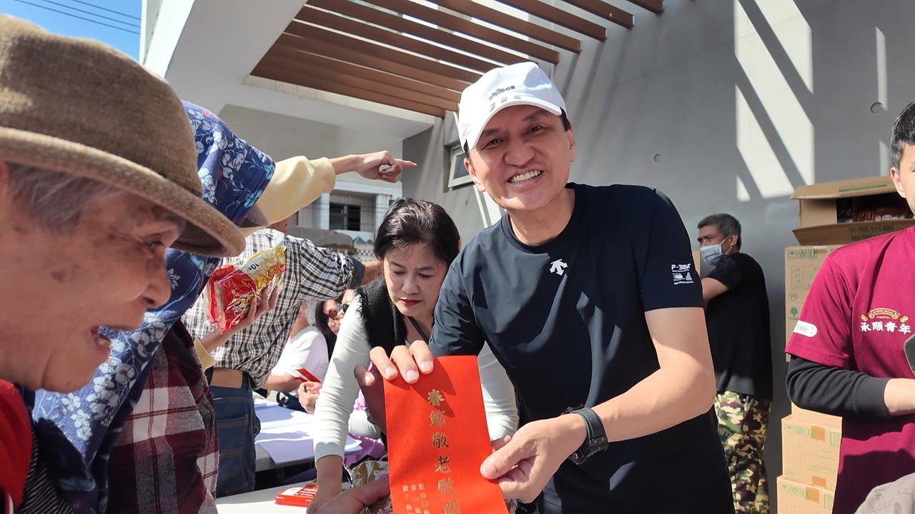 愛爾麗醫美集團聯手吳克群助馬太鞍重建 善捐近800萬發春節紅包