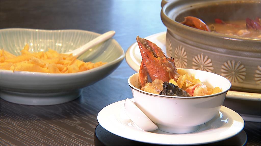 「堂灼料理」搶鮮度　生滾螃蟹粥釋放濃濃海味