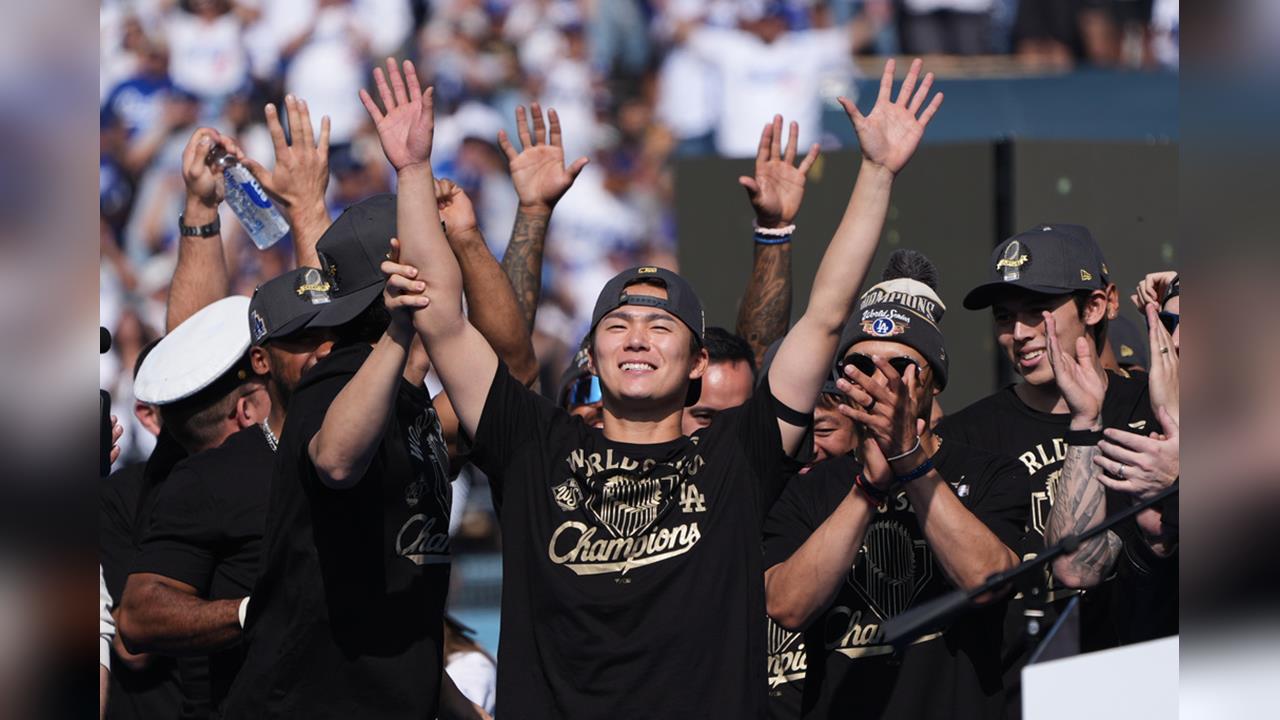 MLB(影)/季後賽封神!「日本球員第一人」山本由伸勇奪貝比魯斯獎