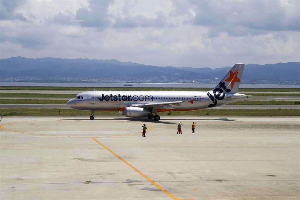 到櫃檯才發現航空公司沒了　她站原地崩潰：解鎖人生