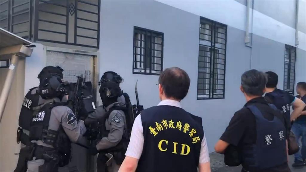 林士傑命案"口罩男"不是槍手? 警:另鎖定一名通緝犯