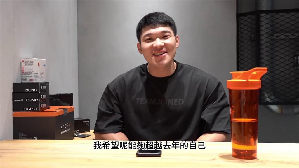 重返賽場!健美選手備戰日本健體職業賽 自認這部位最弱:需加強