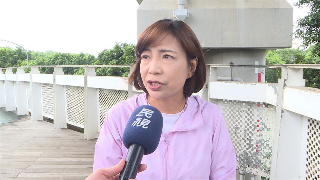 網傳高鐵橋梁疑現裂痕？　高鐵公司：是下雨水痕非裂痕