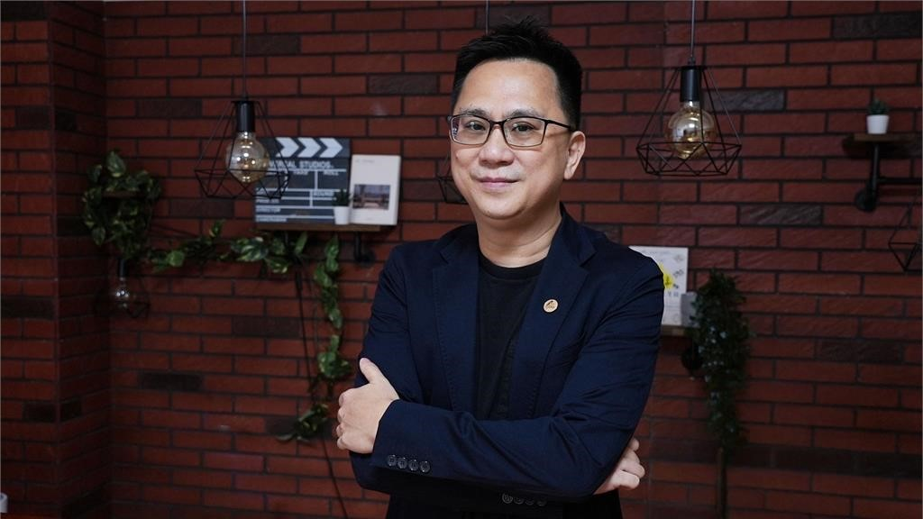 486先生退休2年就復出!一回公司秒做「這1事」他曝暗黑內幕:最殘酷的體悟