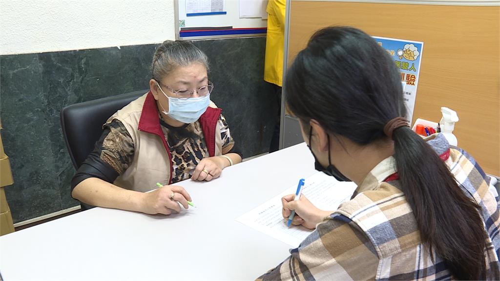 日本東大寺「79歲老翁開車暴衝」1台灣人殞命!長者肇事率增推高齡者駕照