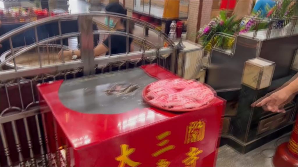 慣竊屢偷宜蘭慈惠寺香油錢 廟方氣炸帶到佛前下跪懺悔
