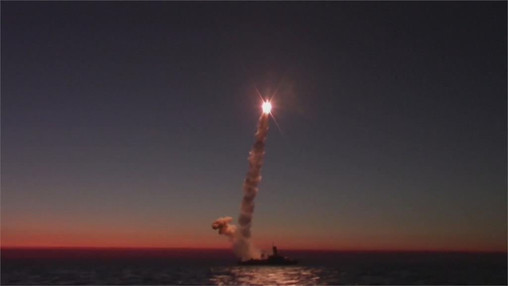 俄軍艦黑海發射巡弋飛彈　擊中烏軍事設施