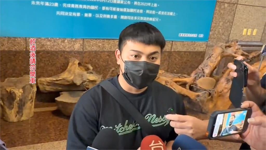 酒駕撞死小黃運將還肇逃　歌手邱軍一審重判10年
