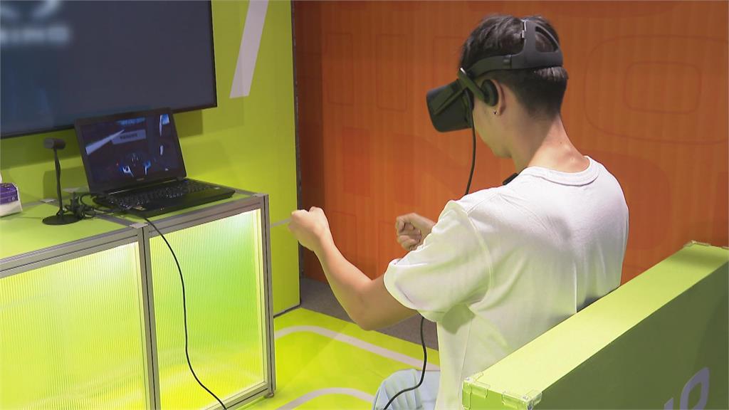 日系車廠大車行車安全活動展示 體驗安全與節能