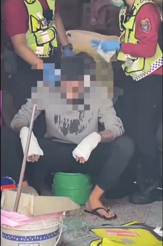 屏東驚悚火燒車! 車載4公斤瓦斯桶車主遭燒傷送醫