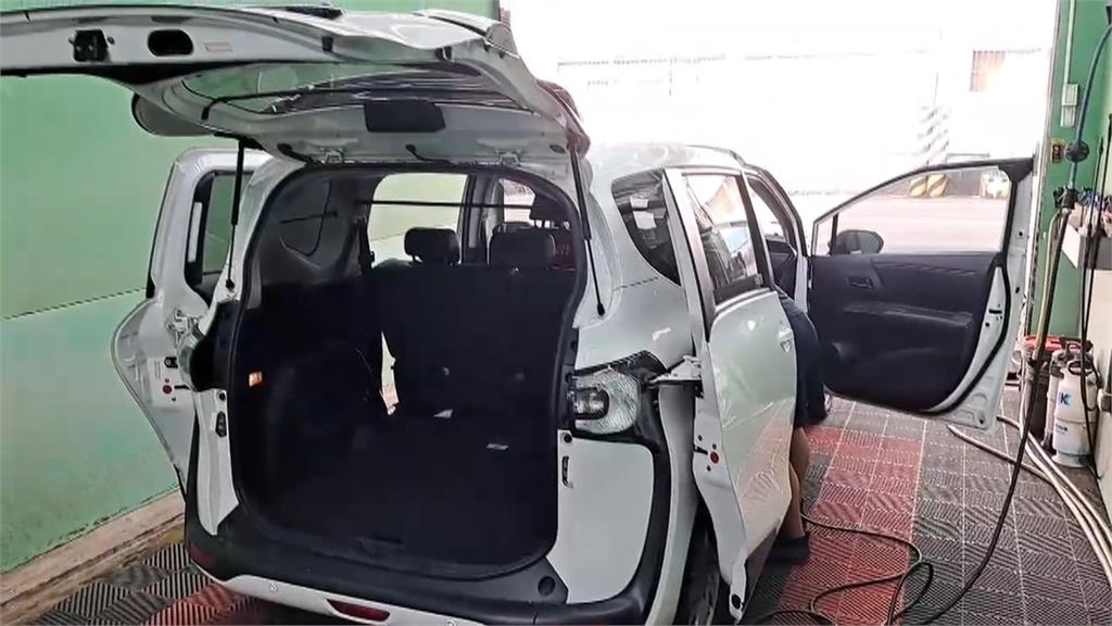 女子PO文「被掰掰騷擾」 洗車場老闆帶員工「鞠躬道歉」